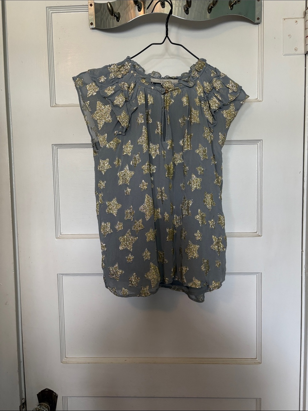 LOFT Metallic Star Print Ruffle Sleeve Women's Top Gray w/Gold Stars Size XXSP